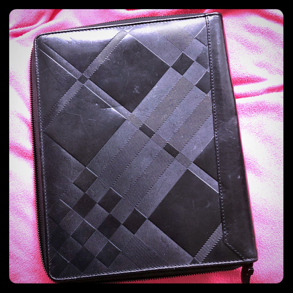 Burberry Ipod Case Black